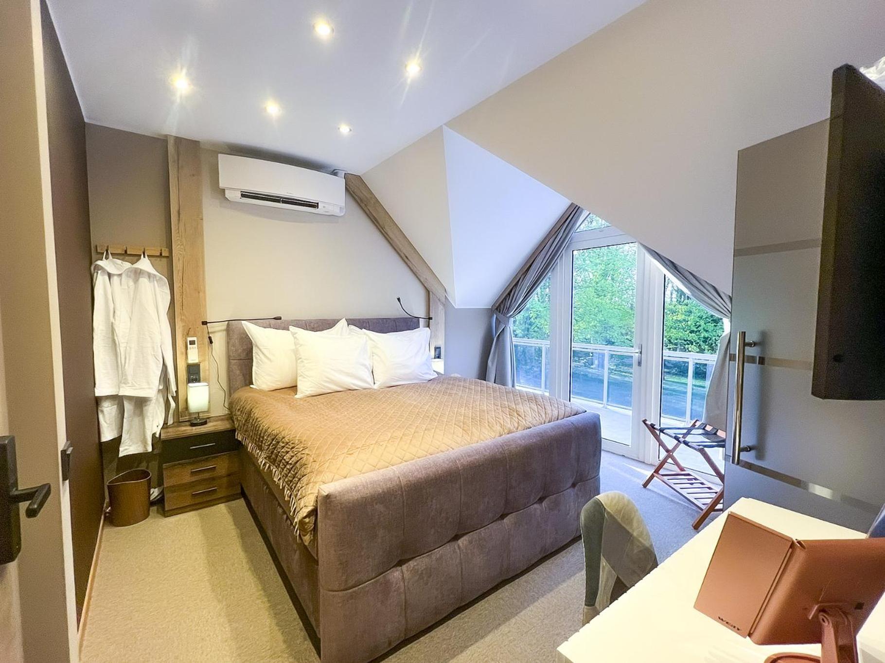 The Script B&B Axel ภายนอก รูปภาพ